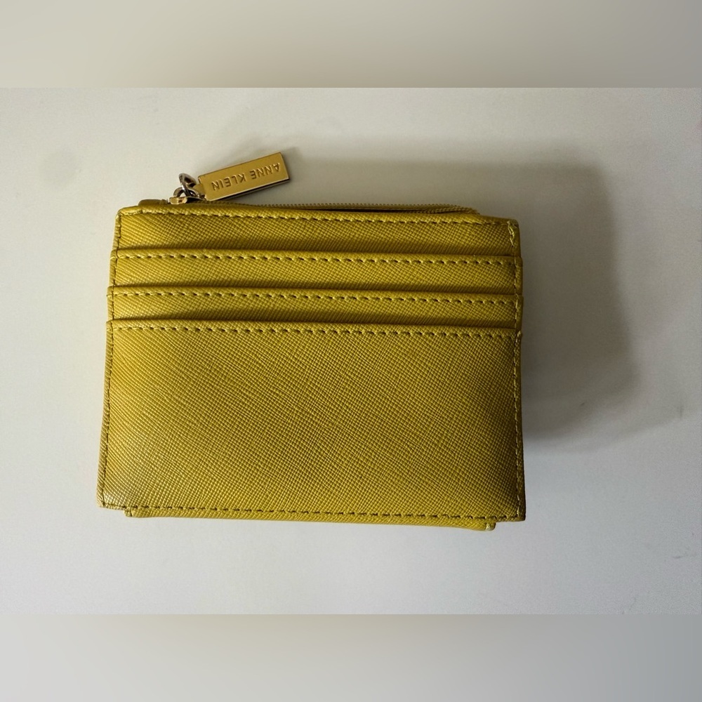 Anne Klein Mustard Yellow Card Holder - Picture 2 of 4